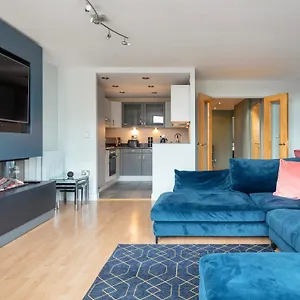  Apartment Excel, O2, Canary Wharf, Airport - Free Parking United Kingdom