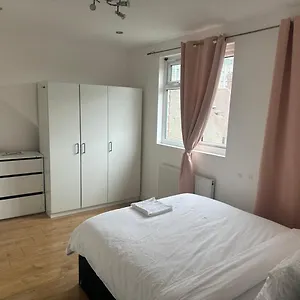  Homestay Tran Uk United Kingdom